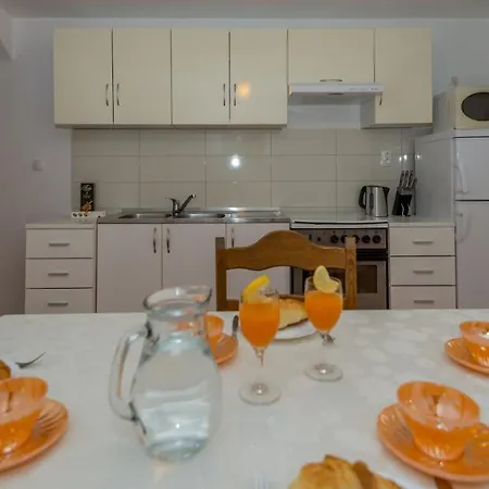 アパート Apartment Domenika *